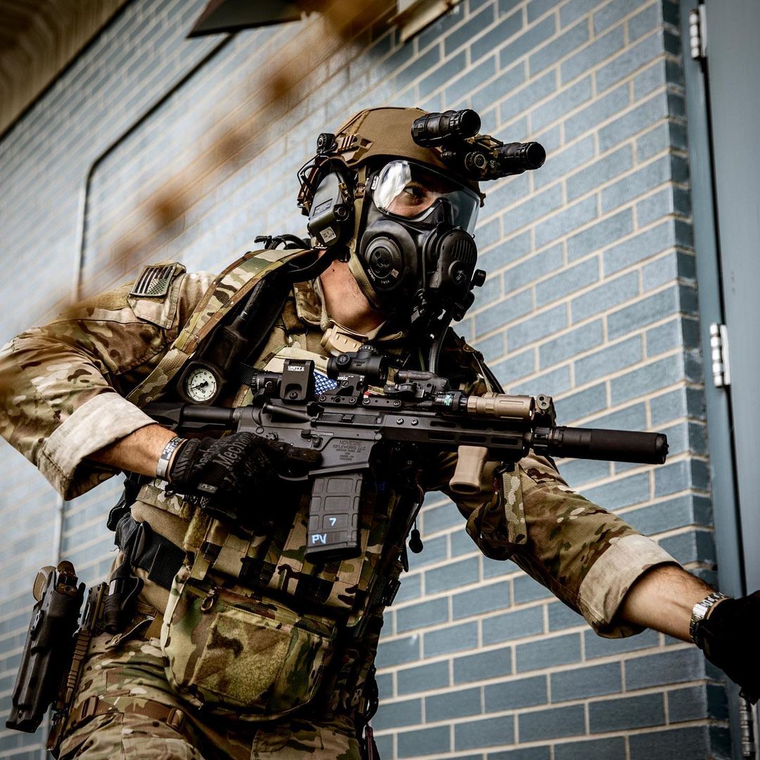 VFG™:極致輕量、多功能戰術握持解決方案