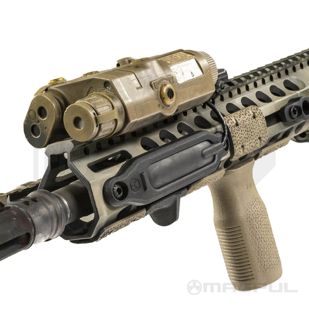 Magpul, Magpul Industries, PTS Steel Shop, Magpul M-LOK Tape Switch Mounting Plate - Insight PEQ, PEQ, Tape Switch Mounting Plate, Mounting Plate, M-LOK
