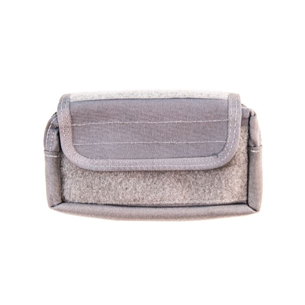 Pogey GP Pouch 水平低輪廓戰術萬用雜物包｜拉鍊插扣雙重保險絕不卡沙、MOLLE與ABM魔鬼氈腰帶雙相死鎖、匍匐不頂胸腰間零晃動隨身包