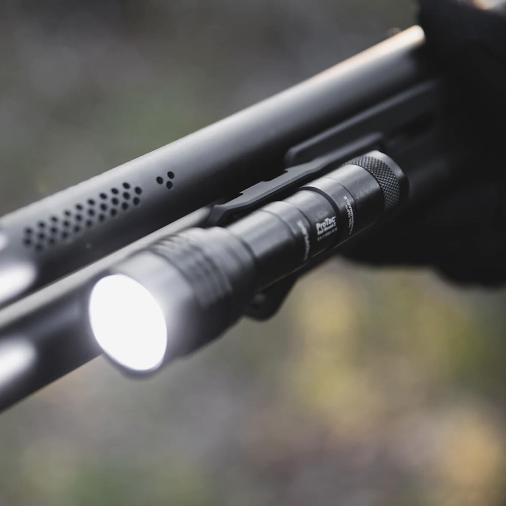 M-LOK® Extended Cantilever Scout Mount：極致前移，點亮戰場死角